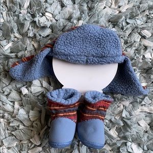 Infant hat and booties